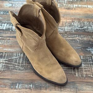 Tecovas The Lucy Sand Suede / 11